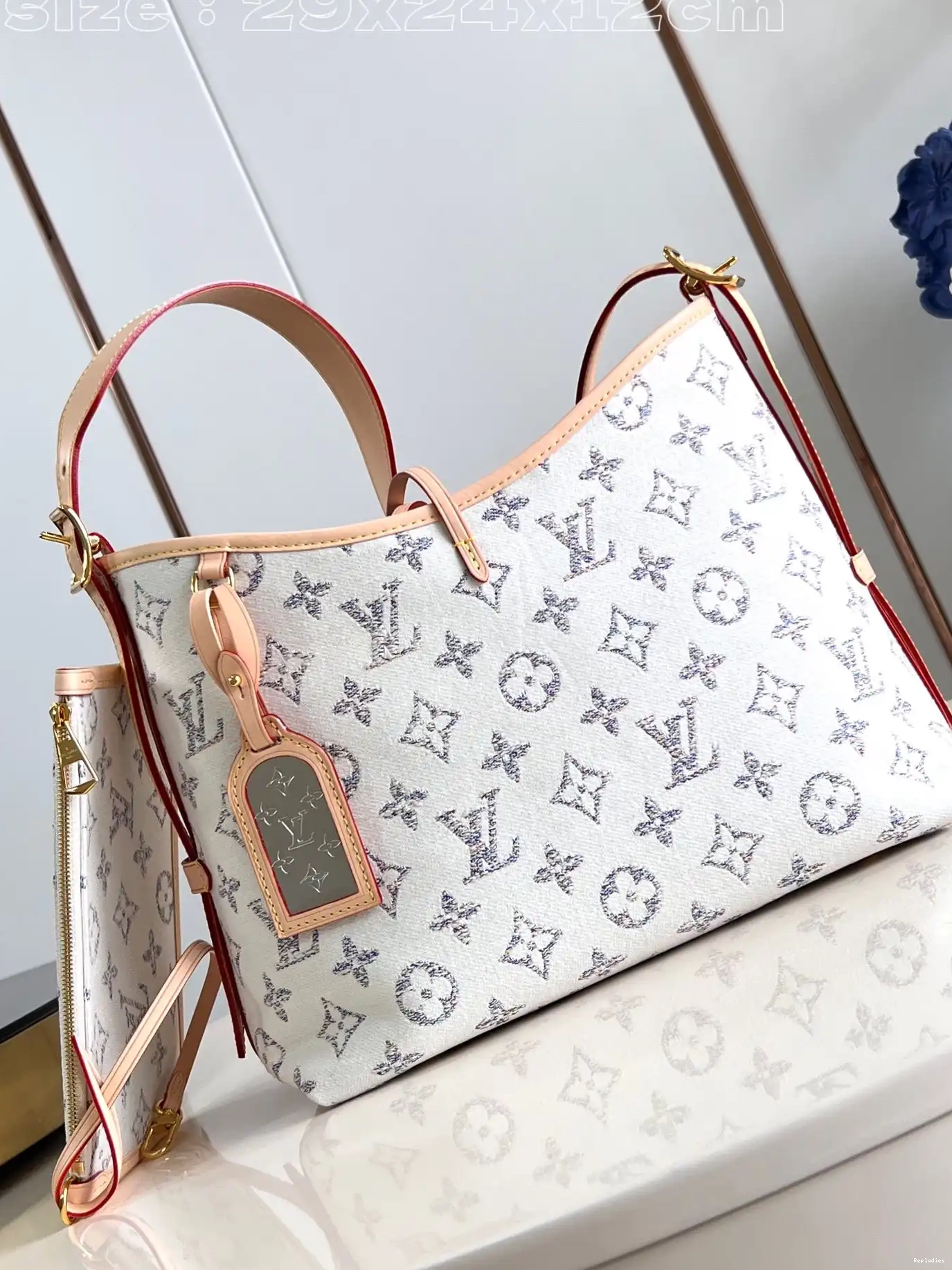 PM-29*24*12cm CARRYALL LOUIS VUITTON 0520